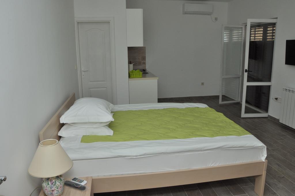 Apartments La Dolce Vita Herceg Novi Exterior photo